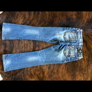 Women’s miss me jeans